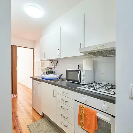 Alfama Holiday House Apartamento *