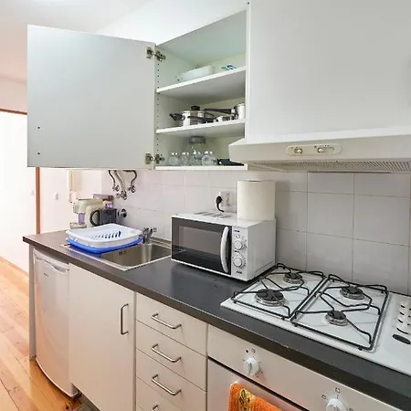 Alfama Holiday House Apartamento *